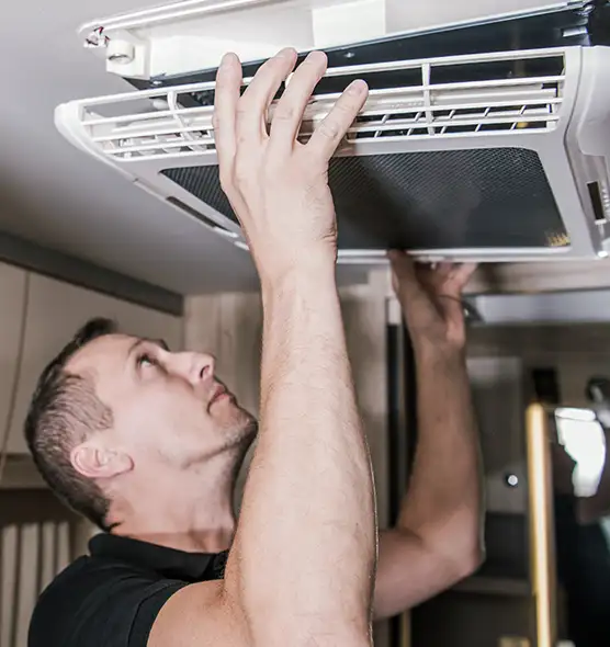  Professional Licensed And Insured Cleaners in Danbury, CT